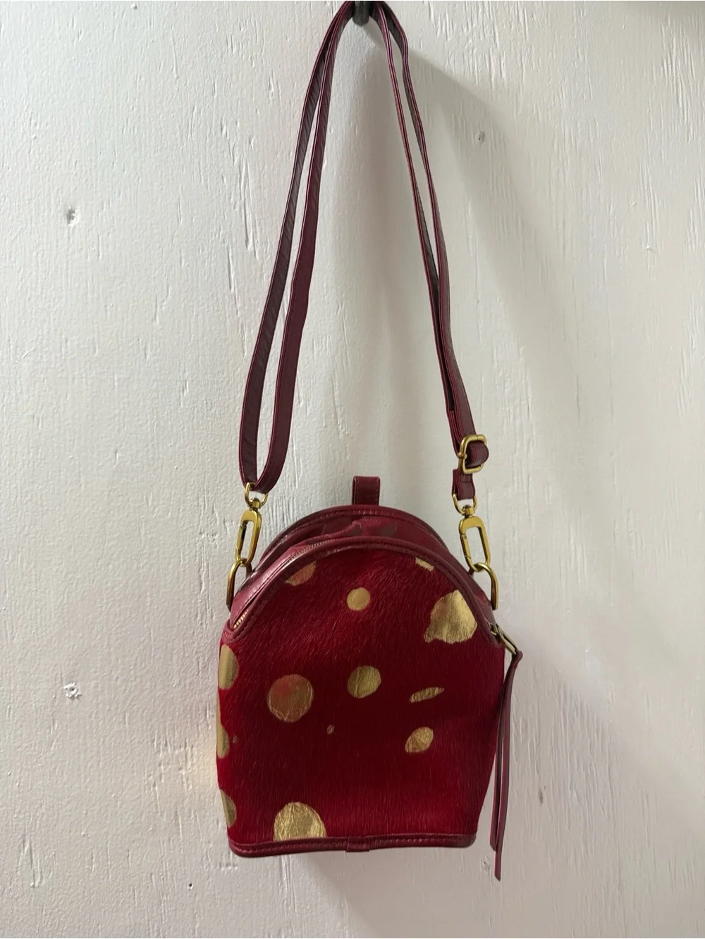 N/A stylish red